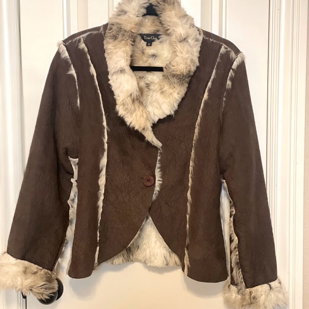 True Grit Coat, cropped, SO sharp and amazingly cozy!
